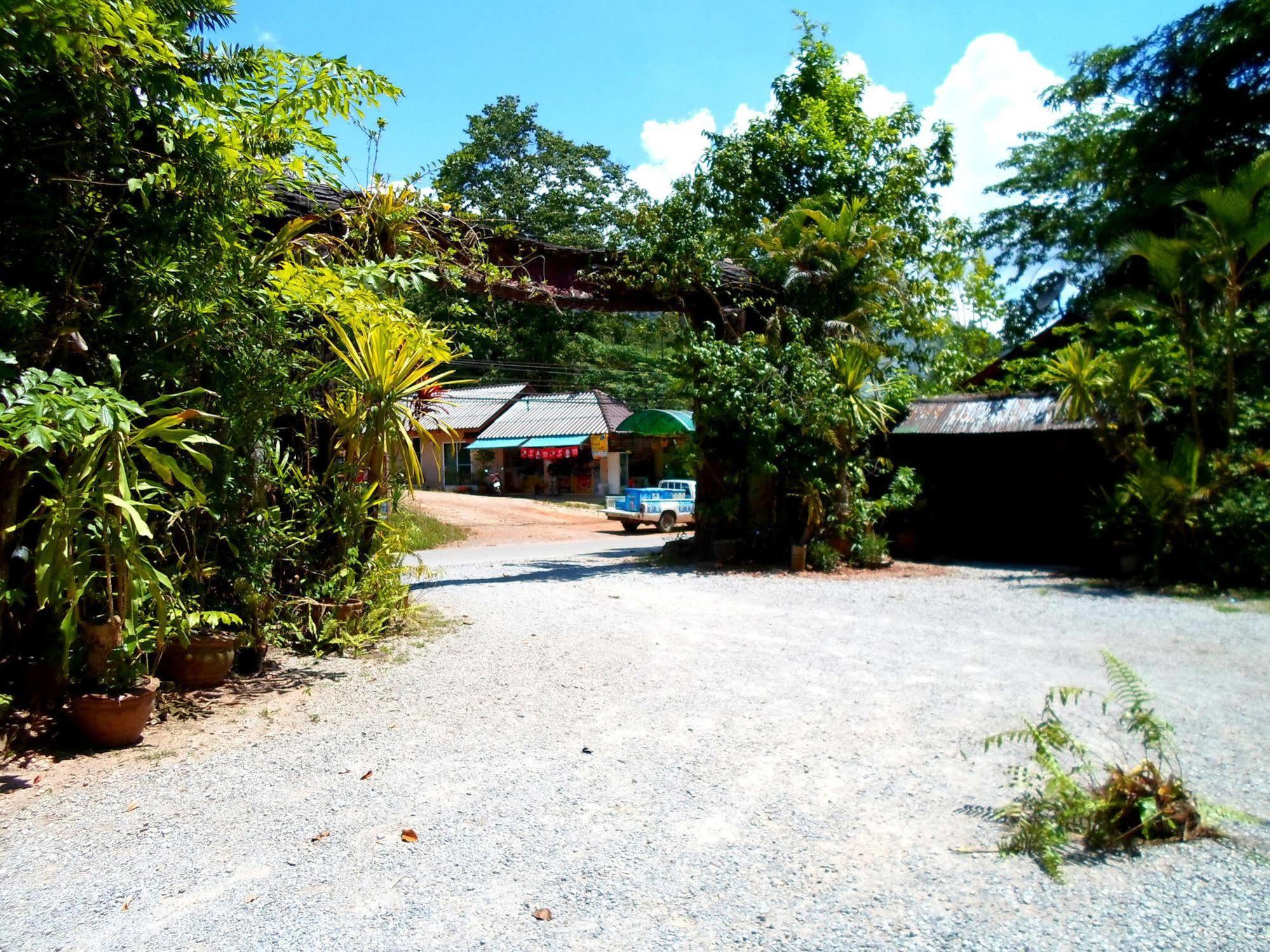 Khao Sok Tree House Resort Khao Sok National Park Exterior foto